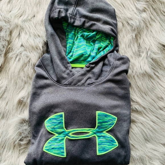 Unisex under armour sweater. - Picture 1 of 2